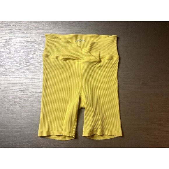 Year of Ours Ribbed V Waist Biker Short - Women's Yellow New Size Medium - Picture 1 of 7